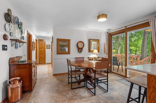 2565 HAZELWOOD LANE, Green Bay, WI 54304