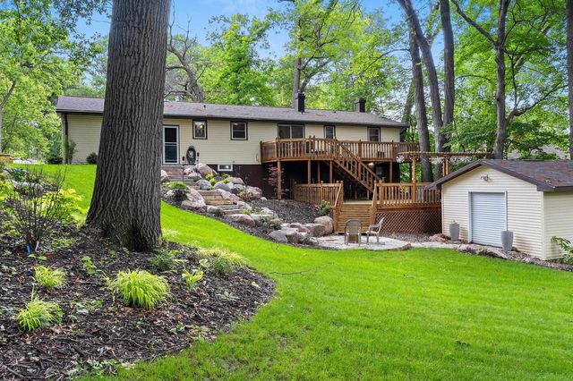 2565 HAZELWOOD LANE, Green Bay, WI 54304