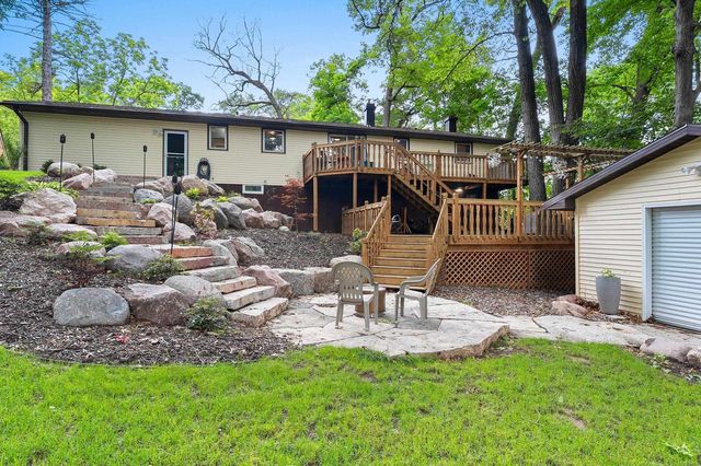 2565 HAZELWOOD LANE, Green Bay, WI 54304