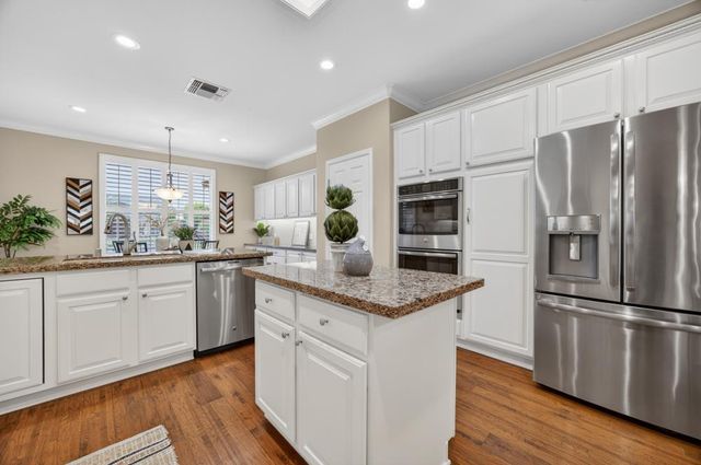 1755 Maple Grove Ln, Lincoln, CA 95648