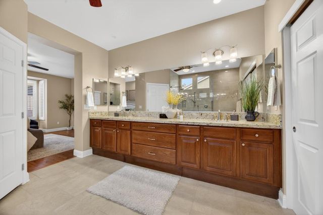 1755 Maple Grove Ln, Lincoln, CA 95648