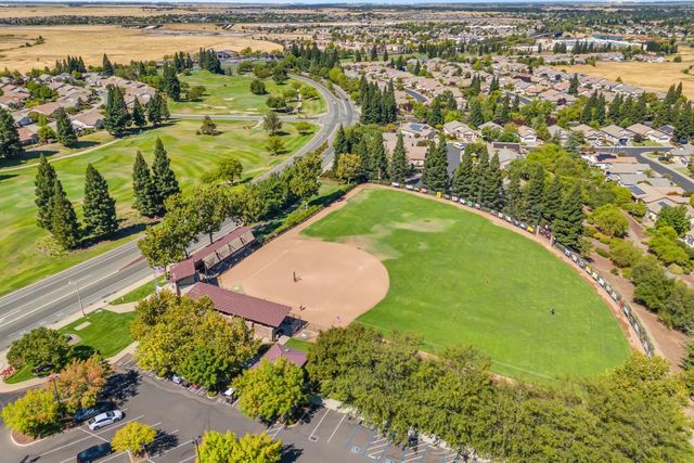 1755 Maple Grove Ln, Lincoln, CA 95648