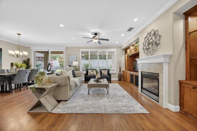 1755 Maple Grove Ln, Lincoln, CA 95648