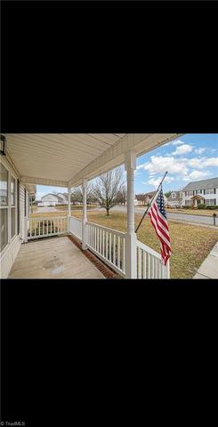 402 Sterling Ridge Drive, Archdale, NC 27263