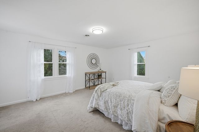 134 Whitmarsh Ave, Worcester, MA 01606