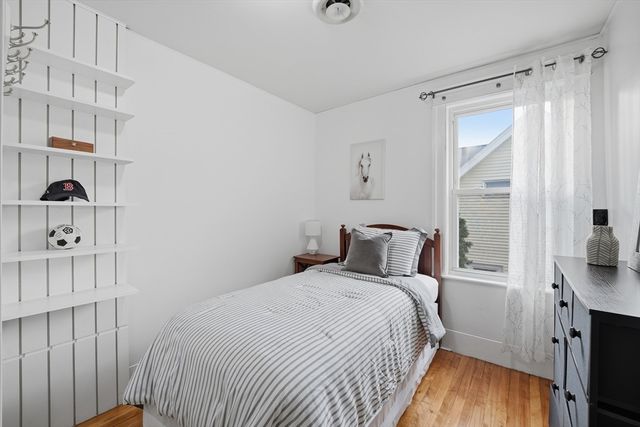 134 Whitmarsh Ave, Worcester, MA 01606