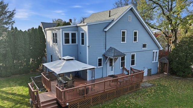 134 Whitmarsh Ave, Worcester, MA 01606