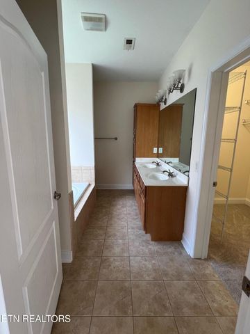 812 Fountain View Way, Seymour, TN 37865