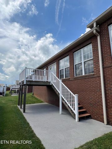 812 Fountain View Way, Seymour, TN 37865