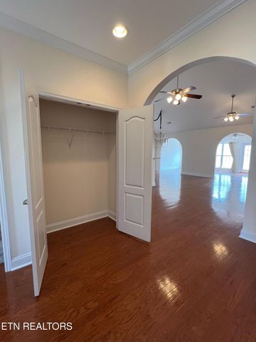 812 Fountain View Way, Seymour, TN 37865