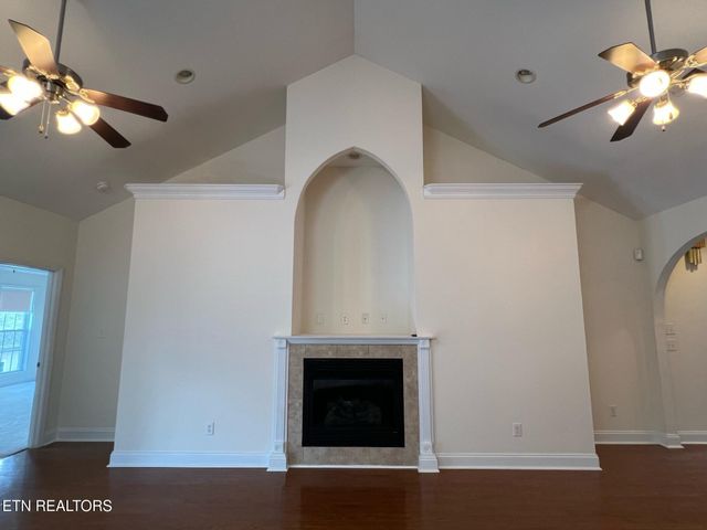812 Fountain View Way, Seymour, TN 37865