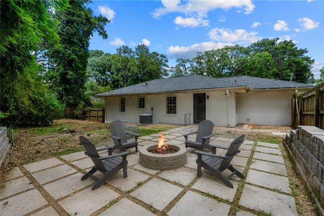 2155 Mark Trail, Decatur, GA 30032