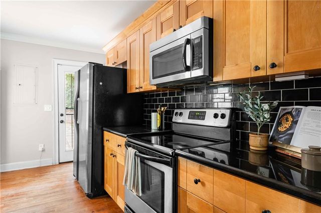 2155 Mark Trail, Decatur, GA 30032