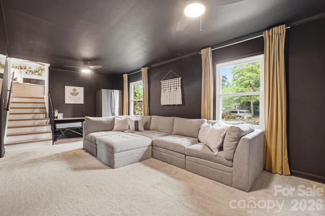 824 Riverwood Road, Charlotte, NC 28270