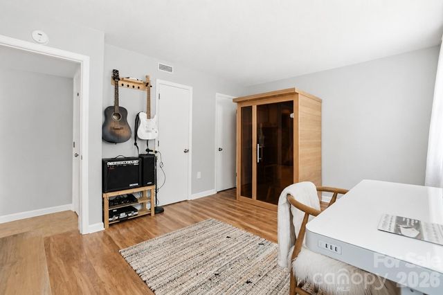 824 Riverwood Road, Charlotte, NC 28270