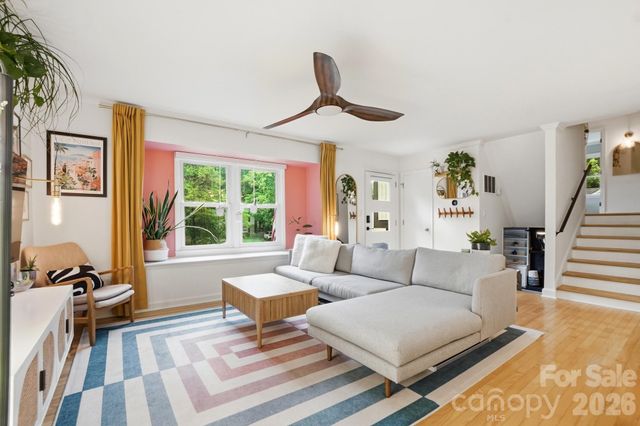 824 Riverwood Road, Charlotte, NC 28270