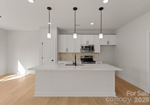 2928 Mulberry Church Road, Charlotte, NC 28208