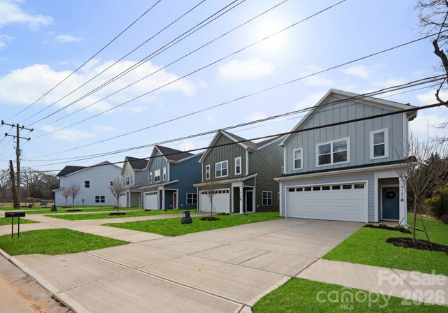 2928 Mulberry Church Road, Charlotte, NC 28208