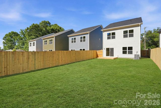 2928 Mulberry Church Road, Charlotte, NC 28208
