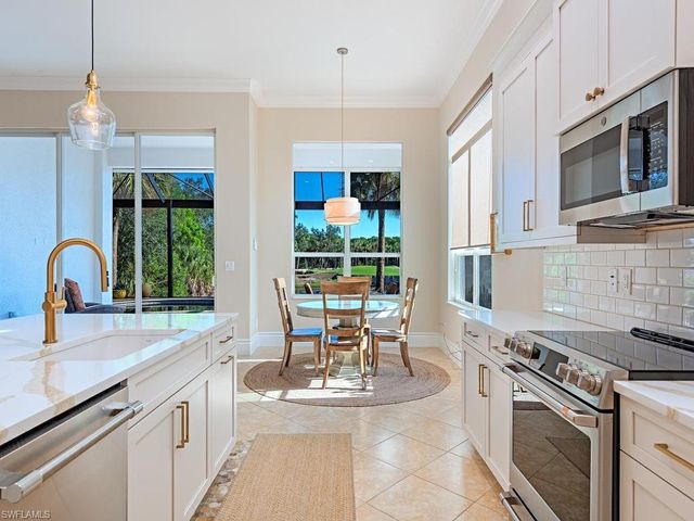 18121 Parkside Greens DR, Fort Myers, FL 33908