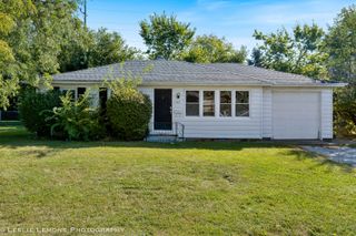 1102 Krings Lane, Joliet, IL 60435