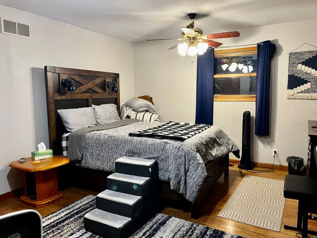 15 Dinosaur Road, Wilmington, IL 60481