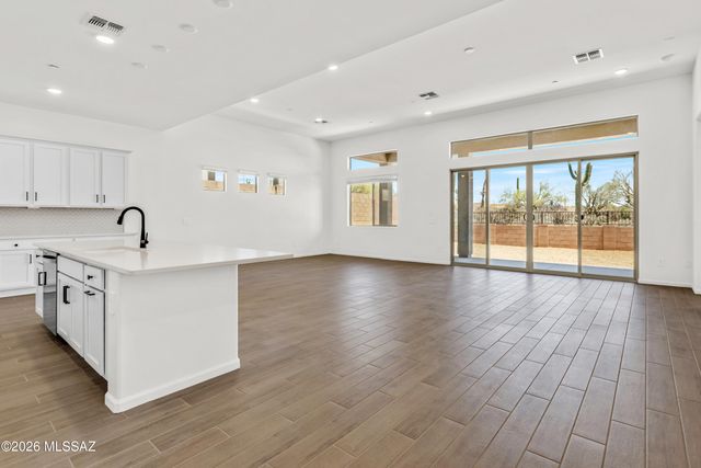 14780 N Chicalote Drive, Marana, AZ 85658