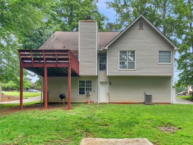 3055 Deerfield Way, Rex, GA 30273