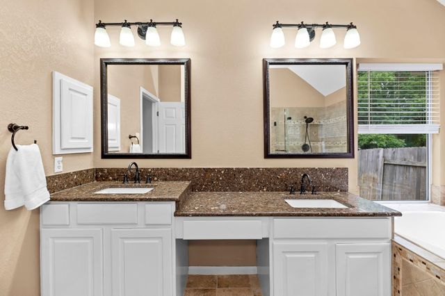 13121 Armaga Springs RD, Austin, TX 78727