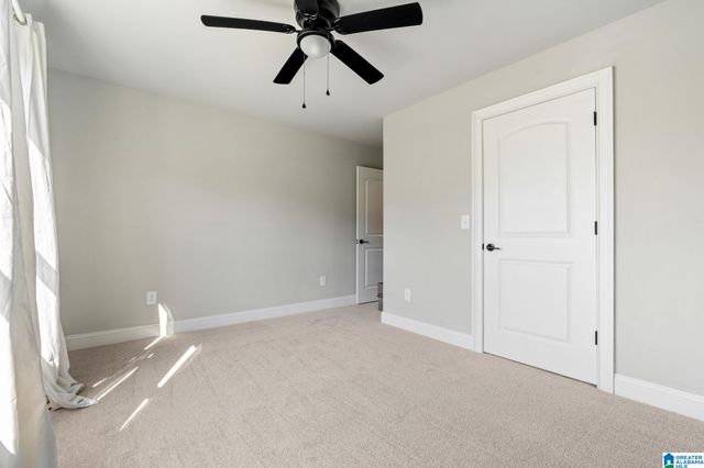 3692 VANDERBILT WAY, Fultondale, AL 35068