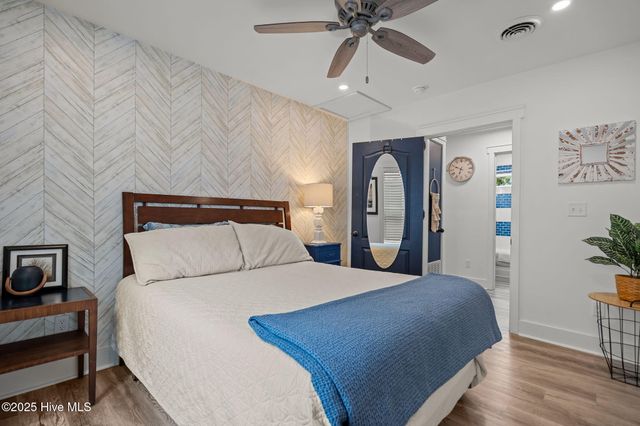 1001 N 7th Street, Wilmington, NC 28401