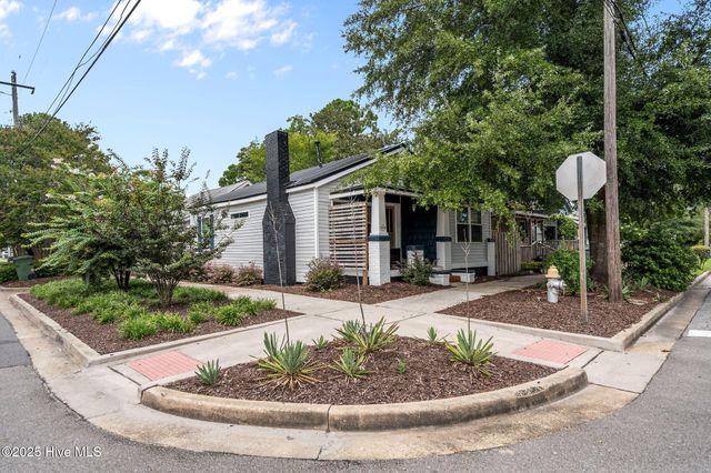 1001 N 7th Street, Wilmington, NC 28401