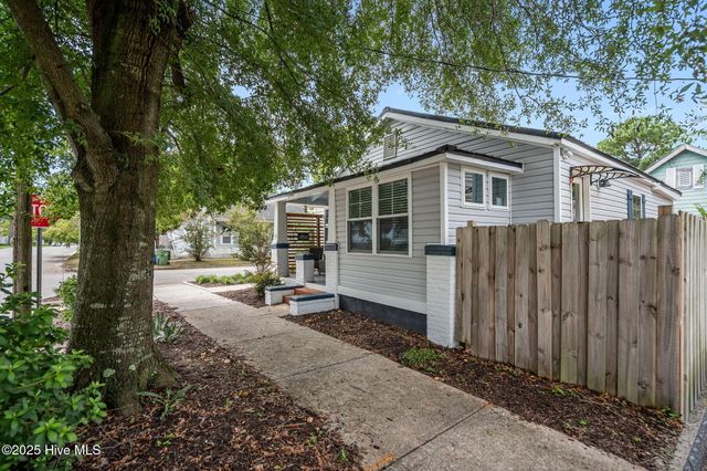 1001 N 7th Street, Wilmington, NC 28401