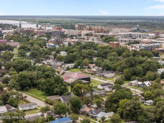 1001 N 7th Street, Wilmington, NC 28401