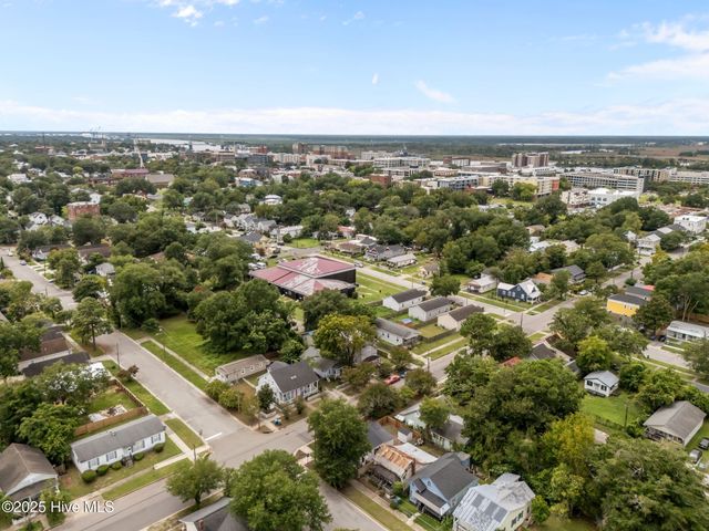 1001 N 7th Street, Wilmington, NC 28401