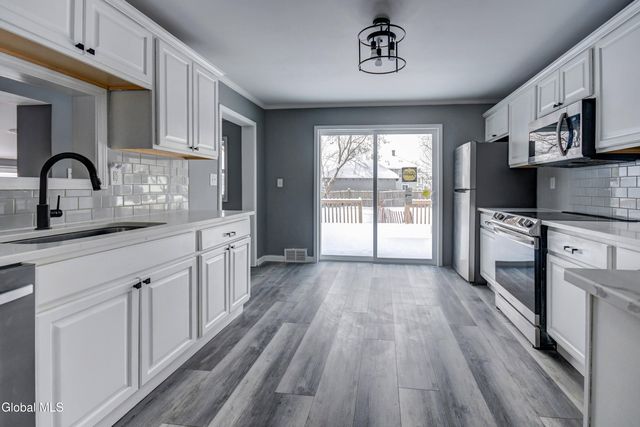 119 Maple Avenue, Florida, NY 12069