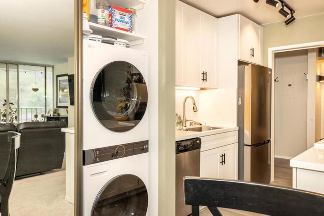 400 Davey Glen Road 4503, Belmont, CA 94002