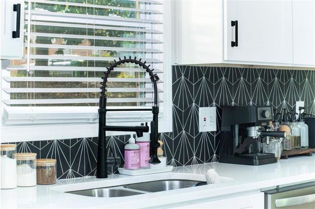 1953 Copperfield Circle, Decatur, GA 30035