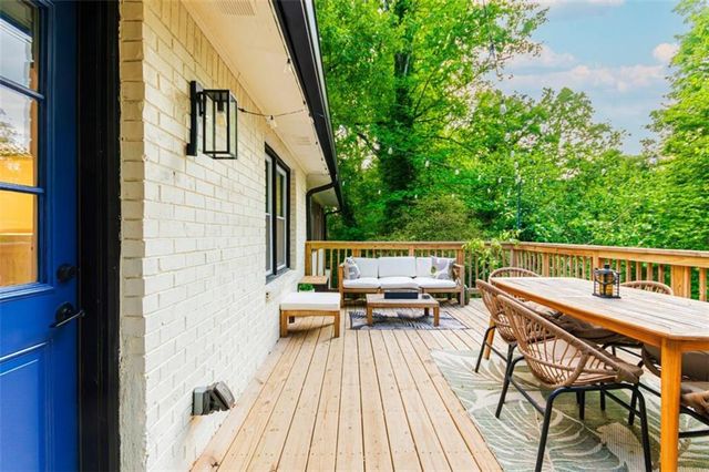 1953 Copperfield Circle, Decatur, GA 30035
