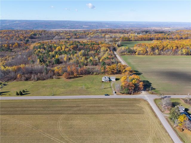 8604 Story Road, Sparta, NY 14437