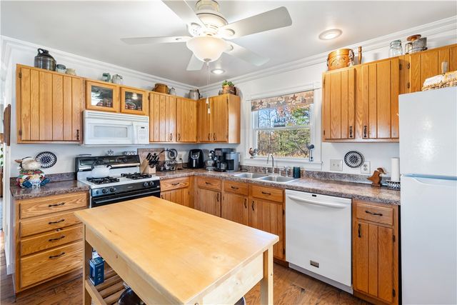 8604 Story Road, Sparta, NY 14437