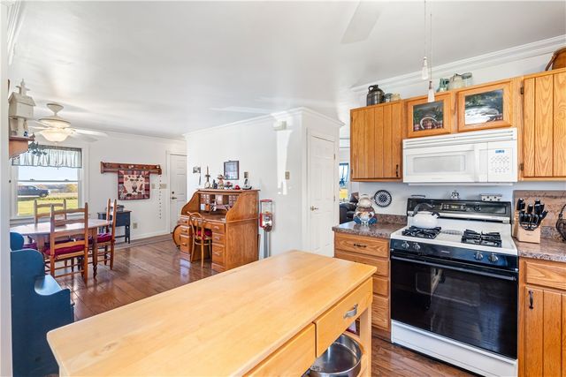 8604 Story Road, Sparta, NY 14437