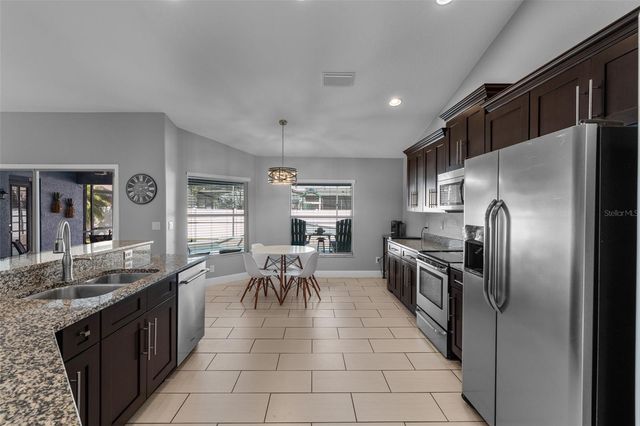 5714 AUTUMN CHASE CIRCLE, Sanford, FL 32773