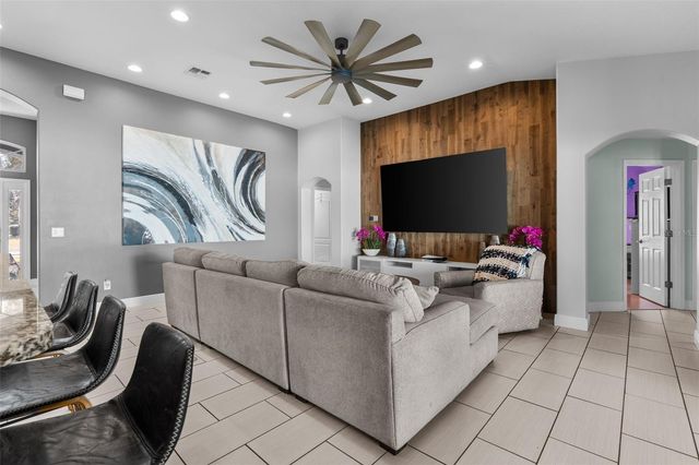 5714 AUTUMN CHASE CIRCLE, Sanford, FL 32773