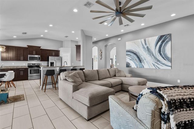 5714 AUTUMN CHASE CIRCLE, Sanford, FL 32773