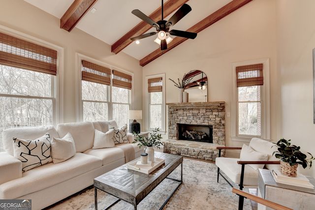 420 Lafayette Close, Roswell, GA 30075