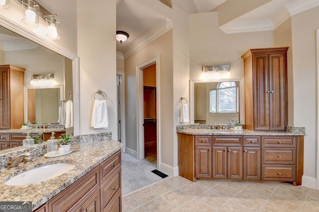 420 Lafayette Close, Roswell, GA 30075