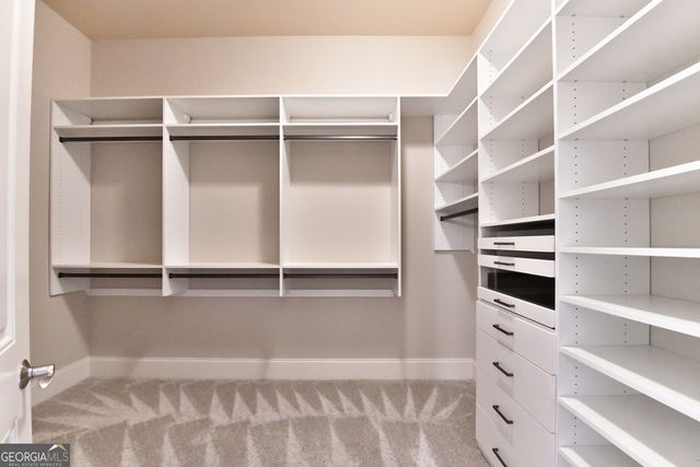 420 Lafayette Close, Roswell, GA 30075