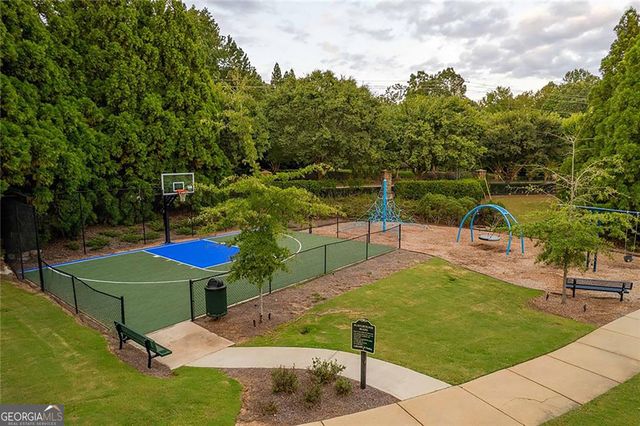 420 Lafayette Close, Roswell, GA 30075