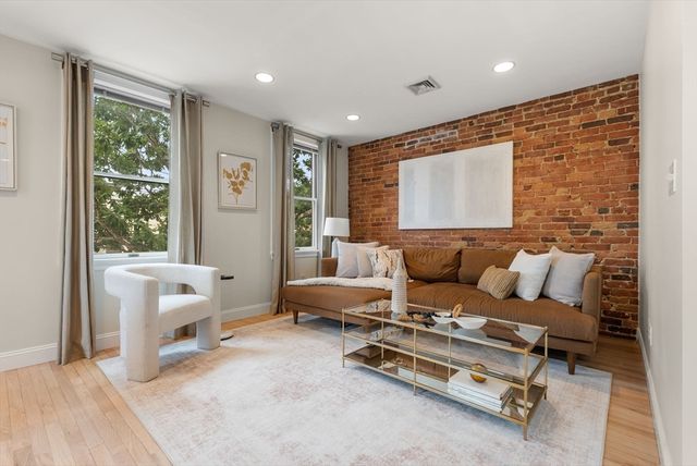 253-255 Main St. 2, Boston, MA 02129